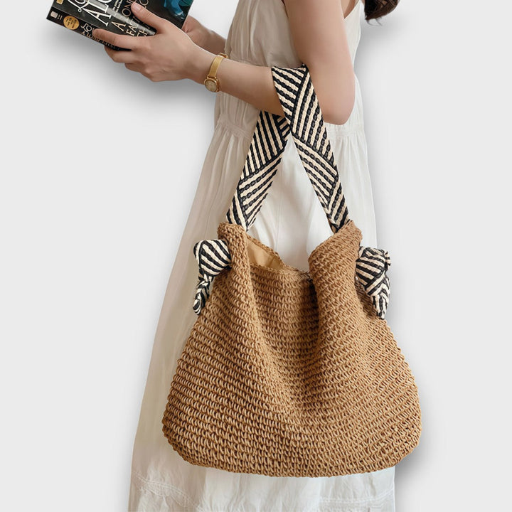 Luna Boho Bag with Structure and Statement Straps