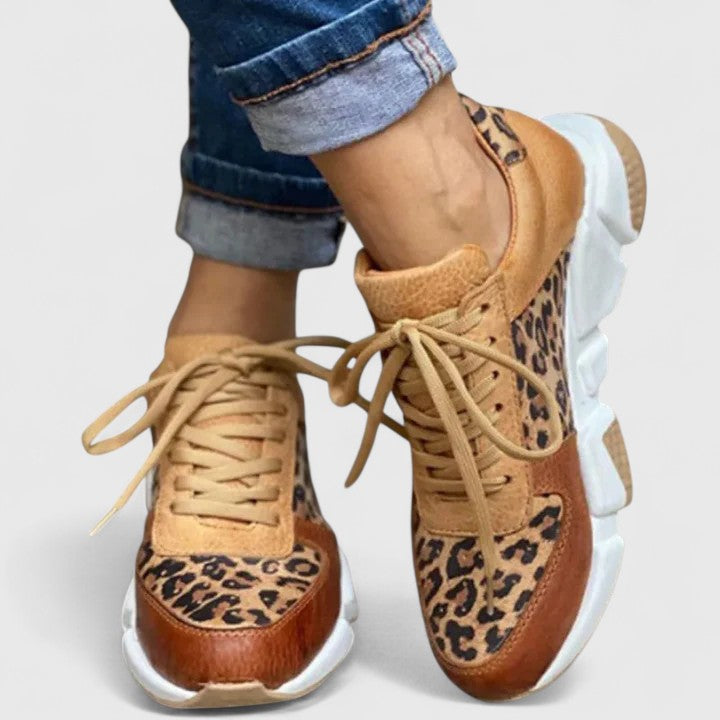 June Elegant Sneakers