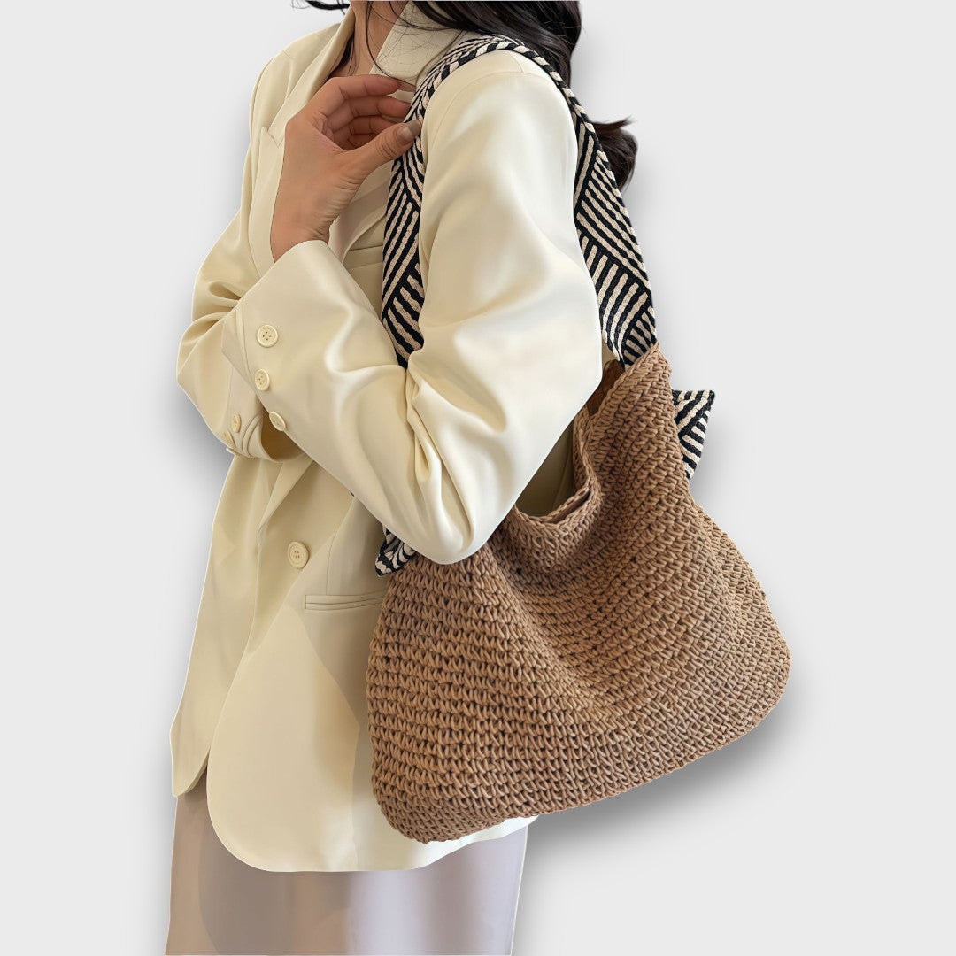Luna Boho Bag with Structure and Statement Straps