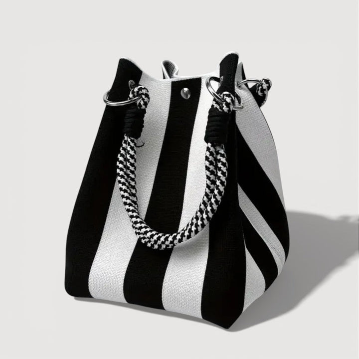 Dorothea Everyday Bucket Bag