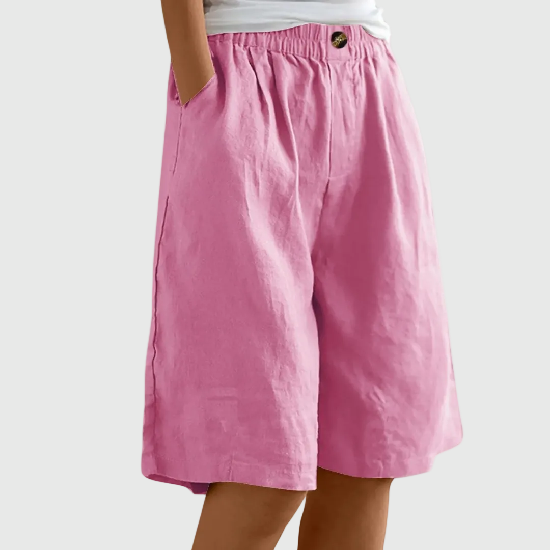 Lisa Shorts Elegant and Comfortable