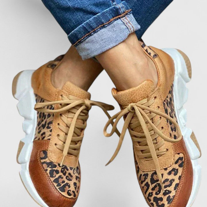 June Elegant Sneakers
