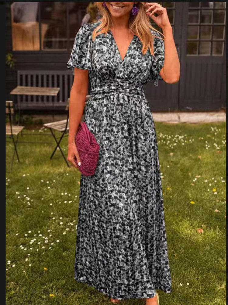 Elis Flowing Maxi Dress with Floral Print