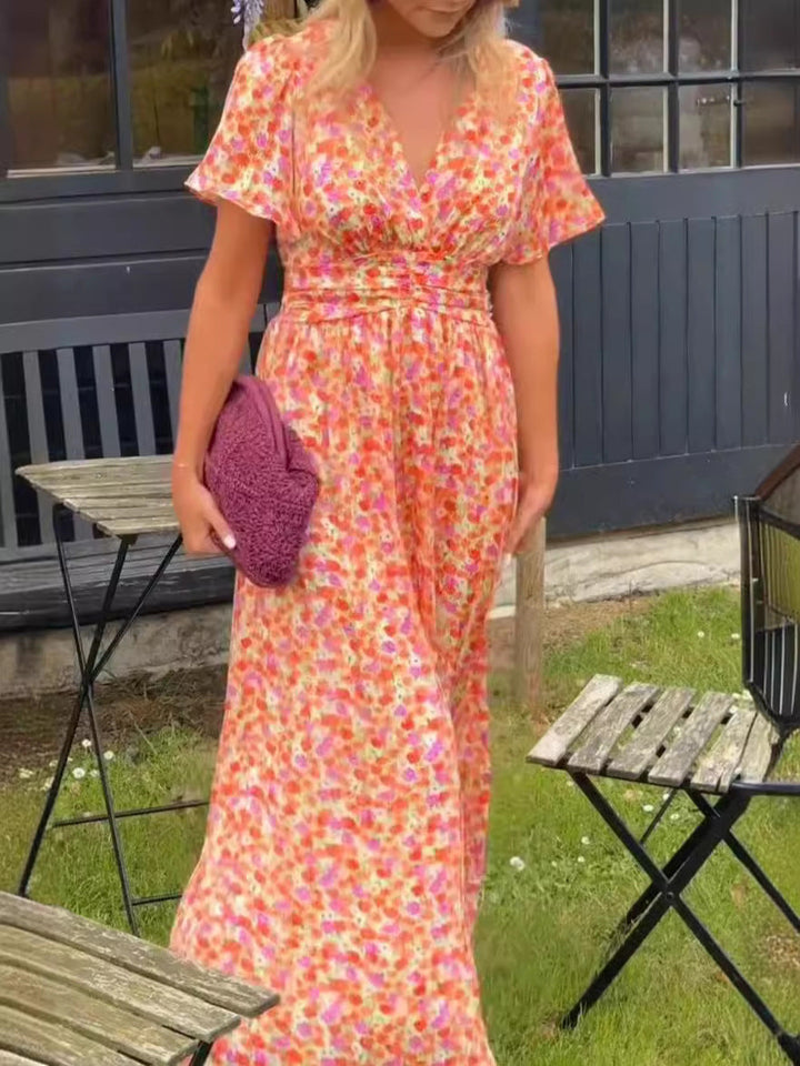 Elis Flowing Maxi Dress with Floral Print