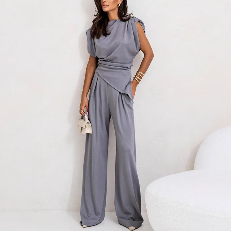 Elodie Elegant And Comfortable Set